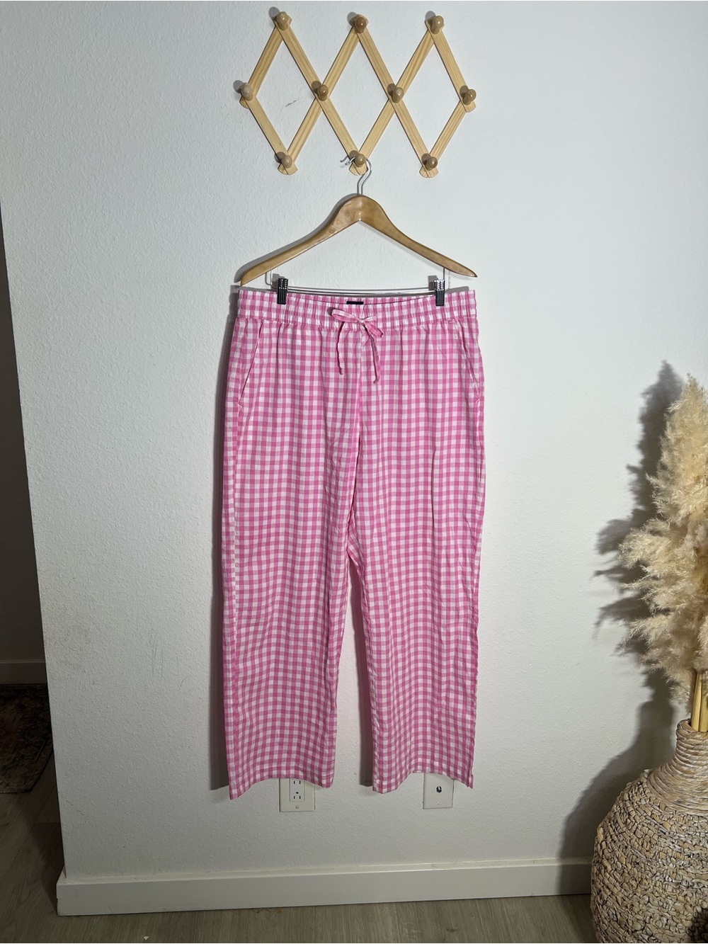 GAP • pink gingham pants 100% cotton size large - Picture 2 of 9